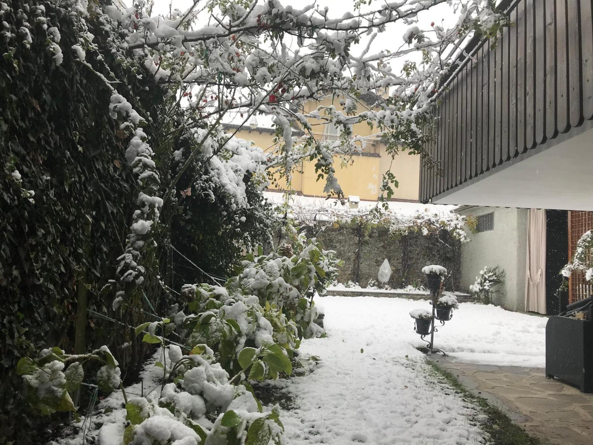 蒂拉诺Casa Galet别墅 外观 照片